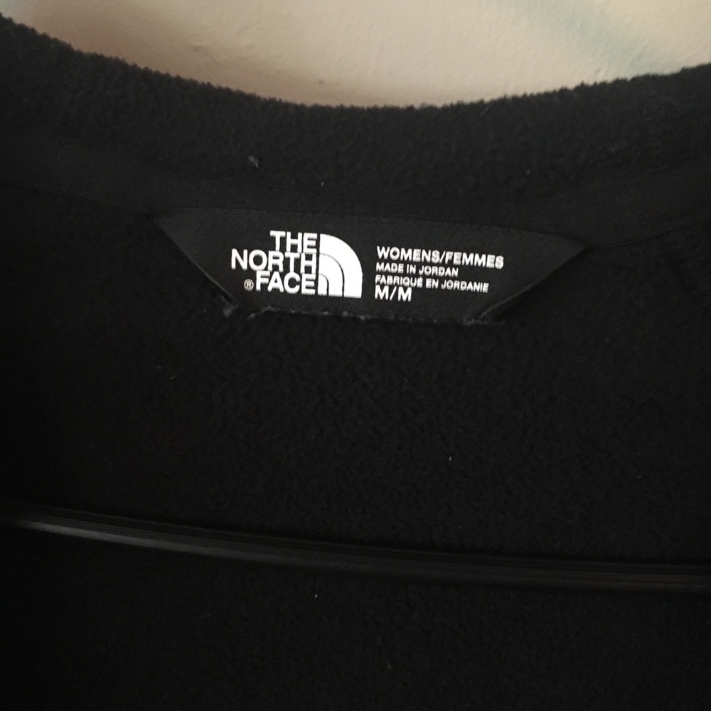 Black North Face fleece ❄️